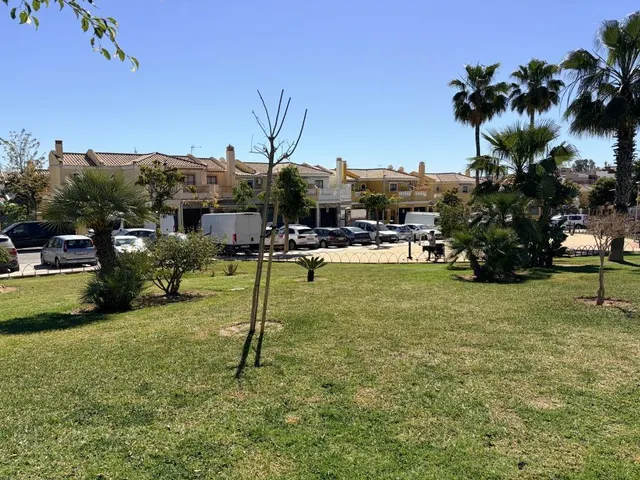 Chalet adosado en Los Prados — 27