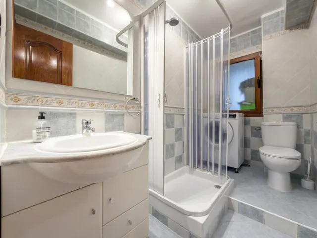 Piso de 3 Dorm. en Armilla (frente al AYUNTAMIENTO y Metro) — 15