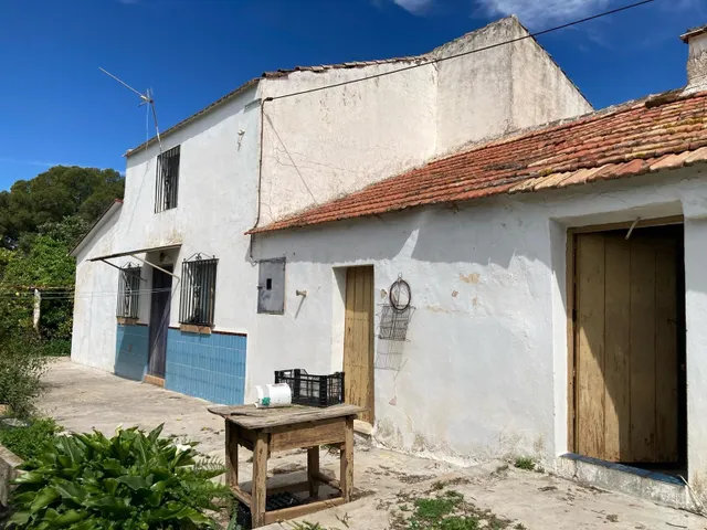 Casa con Terreno en La Joya — 7