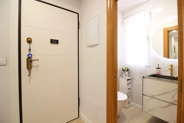 BONITA VIVIENDA REFORMADA EN CALLE ALONSO — 17