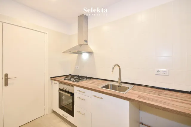 Piso 3 habitaciones 148m² en alquiler - El Gòtic — 12