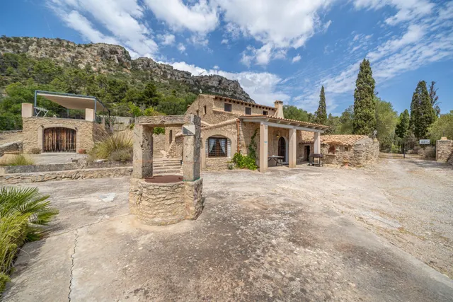 Finca Rustica junto a Puig de Randa — 32