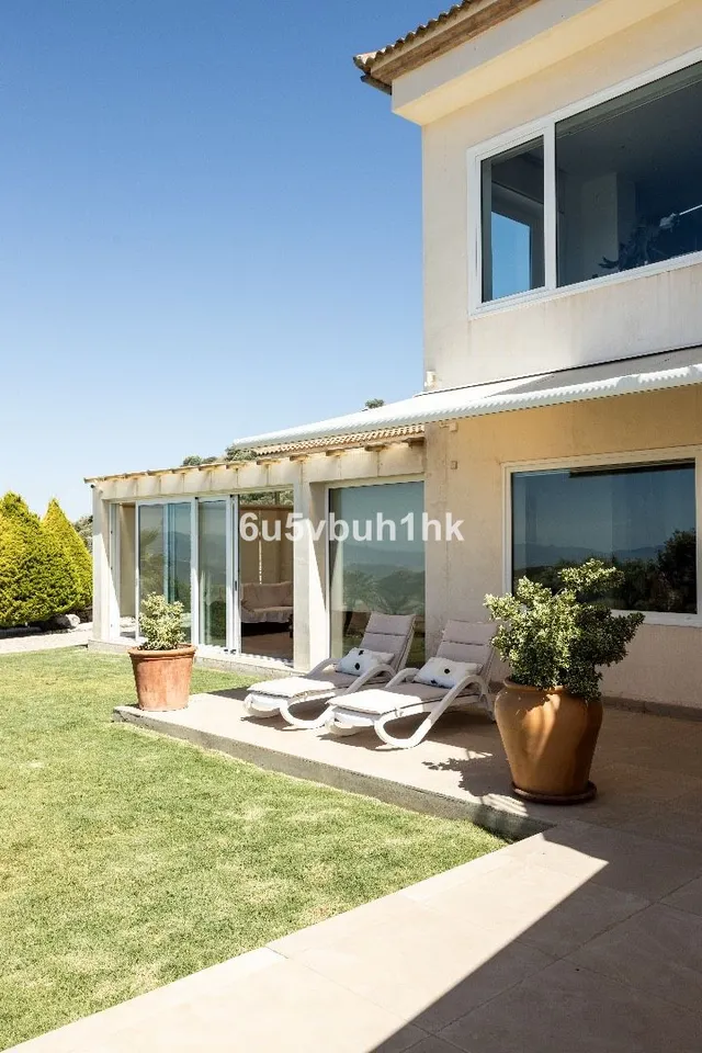 Chalet 5 habitaciones 643m² en venta - Polígono - Alrededores - Pedanías — 43