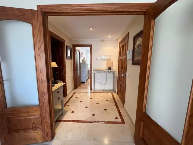 Excepcional apartamento en alquiler SOLO DE LARGA TEMPORADA  - foto 5