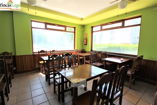 CAFETERÍA-RESTAURANTE EN ZONA UNIVERSITARIA — 5
