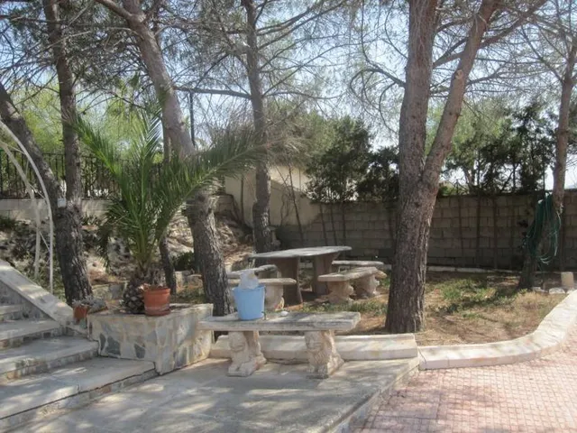CHALET EN LAS SALINETAS CERCA DEL CLOT DE LA SAL — 7