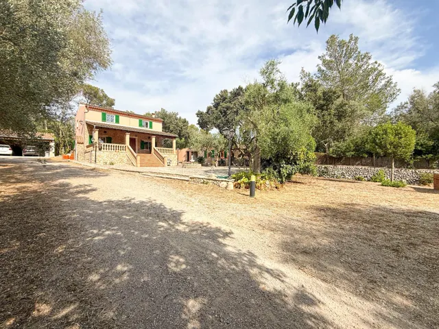 Finca Rústica con Casa Independiente y Piscina Privada - foto 3