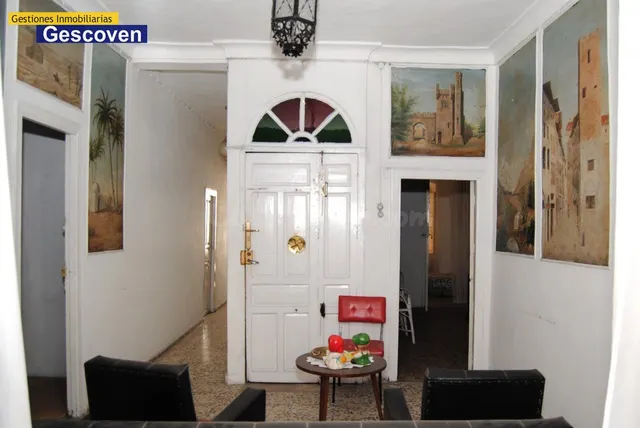 VENTA AMPLIA VIVIENDA CÉNTRICA PLANTA 1ª - foto 2