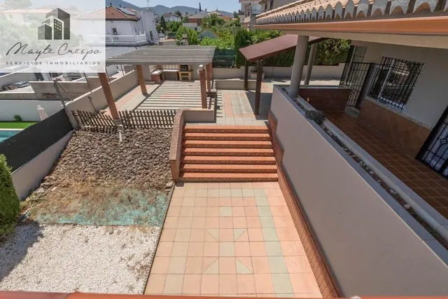 Espectacular casa en Nueva Otura — 39