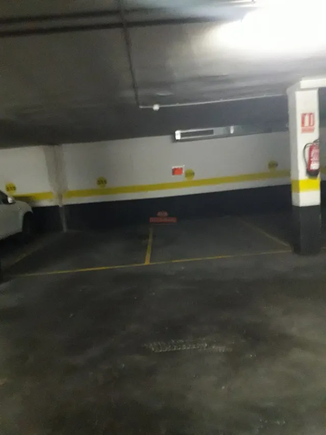 SE VENDEN PLAZAS DE GARAJE  IMAGINALIA — 4