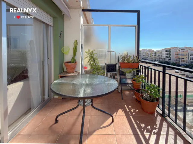 La Veleta! Espectacular apartamento con increíble diseño + Amplia terraza con vistas panorámicas y laterales al mar (250 mts playa) — 17