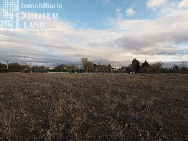 Se vende parcela con agua en la Alavesa con 2933 metros cuad