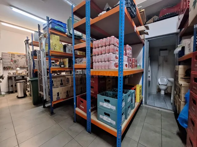 Restaurante listo para trabajar junto al parc europa de Barberà del Vallès — 20