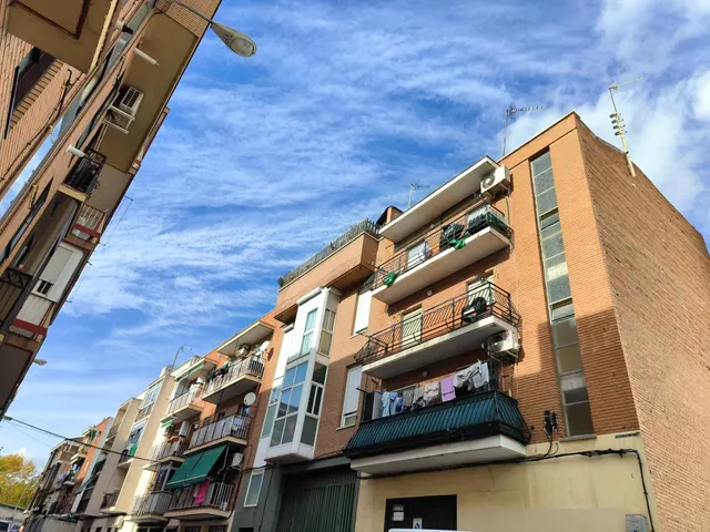 LUMINOSO PISO EXTERIOR, CON GRAN TERRAZA, EN PUERTA BONITA — 32