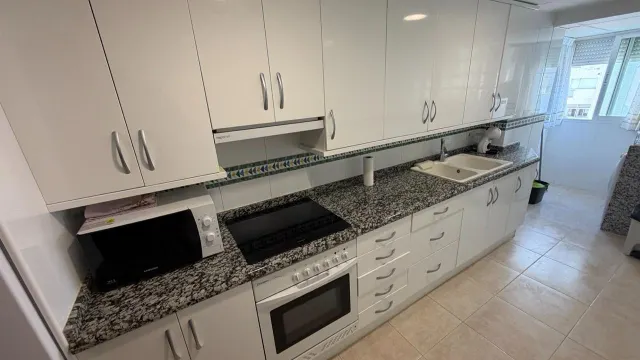 Atractivo Apartamento en Playa de Gandia — 20