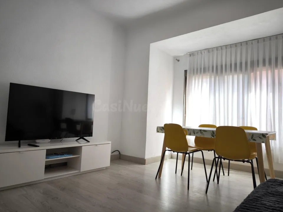 Estupendo piso en venta en Campoamor