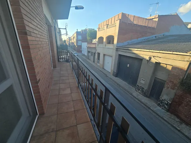 Gran Oportunitat! Pis amb Box per a 2 Cotxes i Trasters a Vilanova del Camí — 23