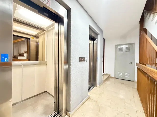 Vivienda con vistas a Plaza América, 3 dormitorios y garaje incluido — 35