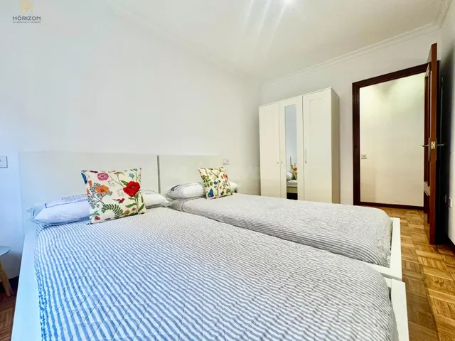Piso reformado en alquiler junto a la playa de San Lorenzo, Gijón — 18