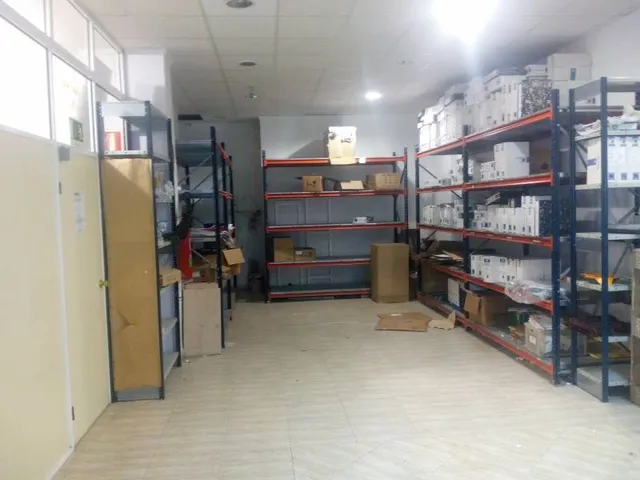 VENTA O ALQUILER EN XIRIVELLA , BAJO — 3