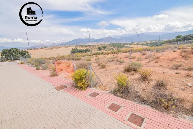 Oportunidad en venta de solar urbano en Otura — 24