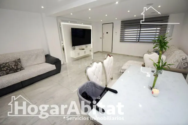 AMPLIA CASA REFORMADA Y LUMINOSA CON TERRAZA EN ALMAZORA - foto 4