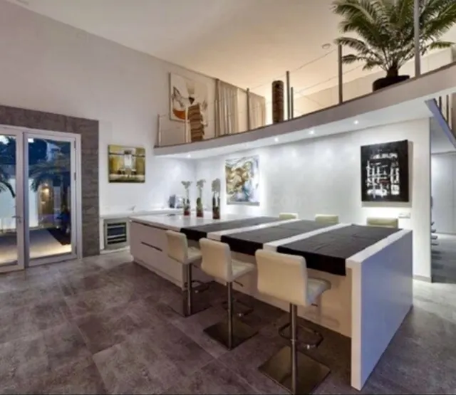 Chalet 3 habitaciones 355m² en venta - Costa del Sol — 3