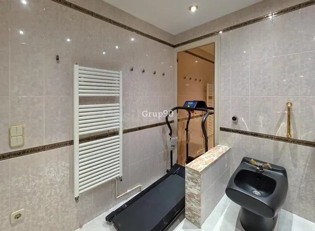 Exclusiva vivienda en una de las mejores zonas de Lleida: Prat de la Riba — 19