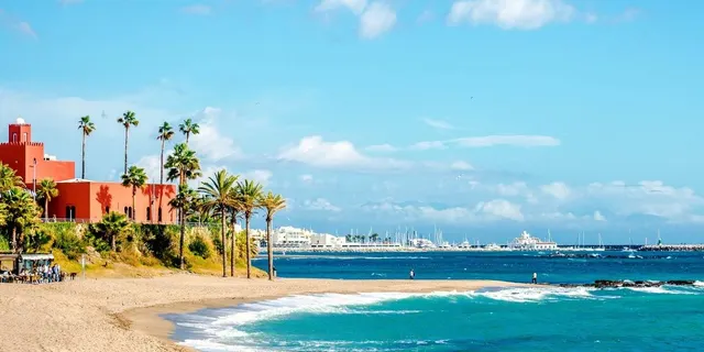 EXCLUSIVA NUEVA VIVIENDA DE 3 DORMITORIOS EN LA ZONA DE TORREQUEBRADA, A 300 METROS DE LA PLAYA !!! — 8