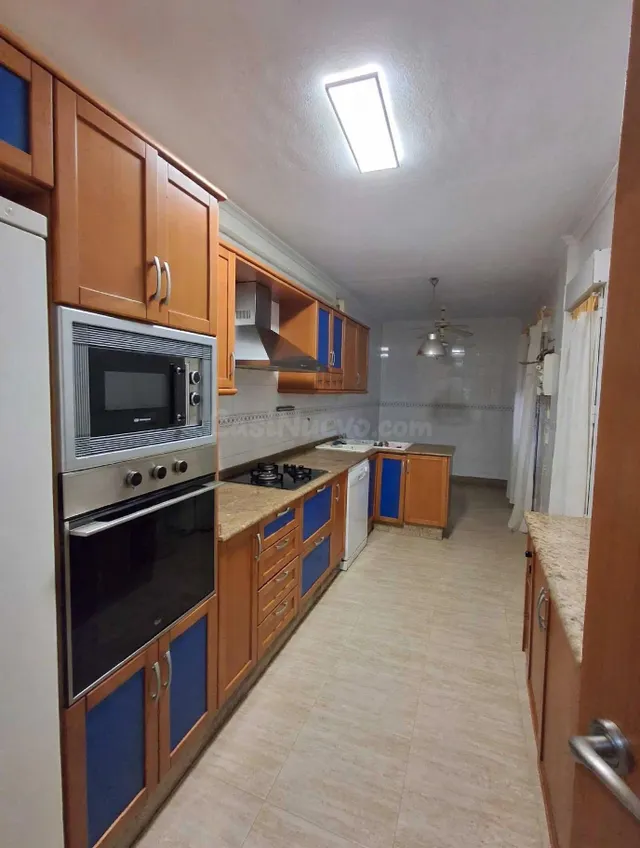 Excepcional oportunidad/ Vivienda + local comercial independ - foto 4