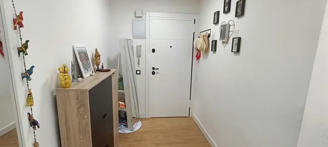 MAGNIFICO PISO DE TRES DOMITORIOS Y DOS BAÑOS REFORMADO CERCA DEL MAR — 11
