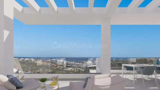 Ático a estrenar con vistas al mar, a 450 metros de la playa - foto 3