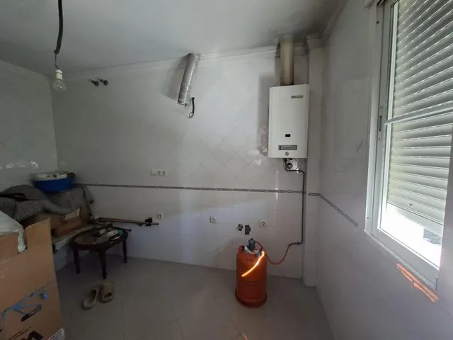 🏠 Piso en Venta en Arcos de la Frontera — 3 Dormitorios | 135.000 € — 22
