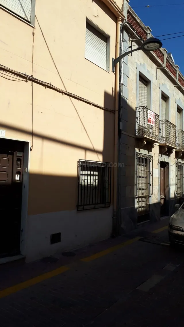 VENTA DE CASA PARA REFORMAR EN OLULA DEL RÍO, ALMERÍA. - foto 2