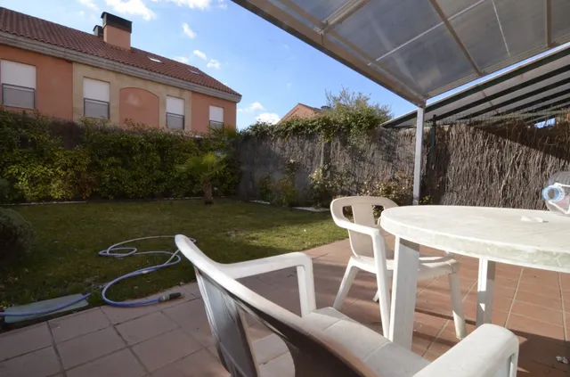 Urbis te ofrece un maravilloso chalet en venta en zona La Valmuza, Doñinos de Salamanca, Salamanca. — 43