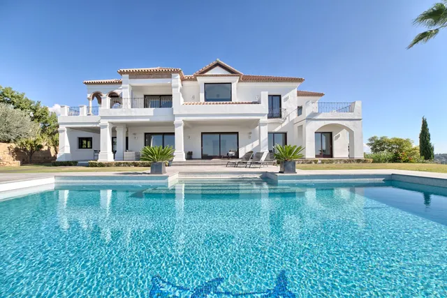 Chalet 6 habitaciones 540m² en venta - Costa del Sol — 20