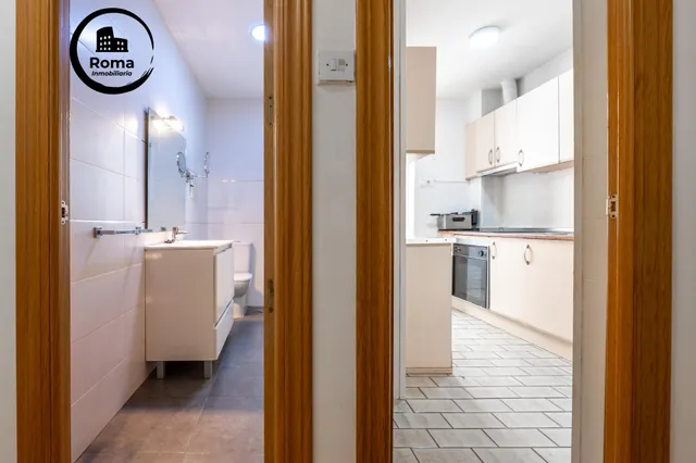 Piso de 87 m2 con 3 dormitorios en Pedro Antonio de Alarcón 27, junto a Recogidas — 7