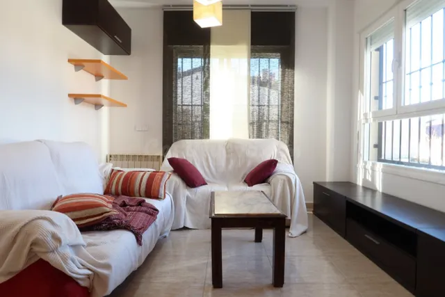 Se vende piso con inquilino, ideal inversores - foto 3