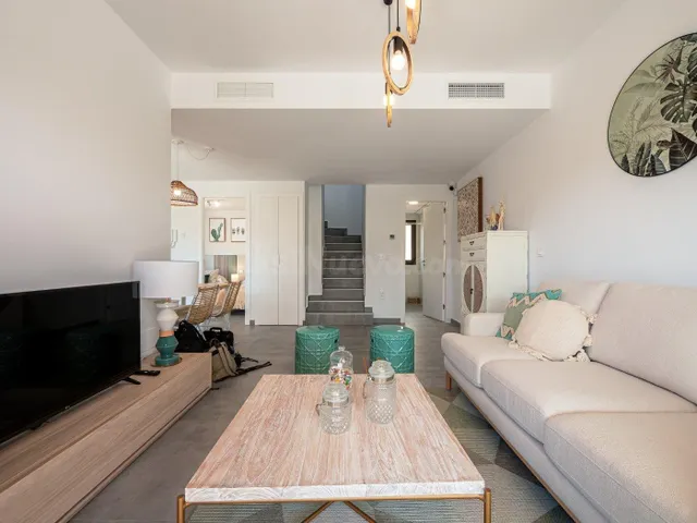 VILLAS DE OBRA NUEVA EN ORIHUELA COSTA — 5