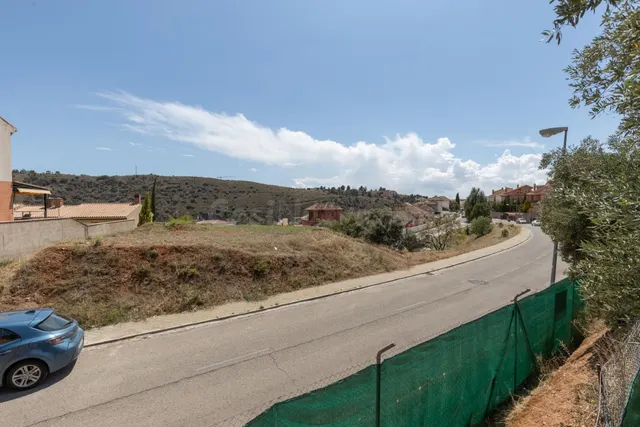 Parcela Urbanizable en Carretera de la Sierra — 4