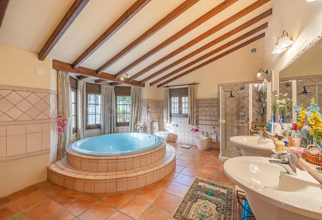 FINCA CON CASA EN VENTA OJEN — 13