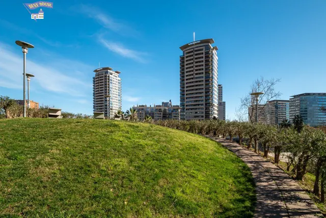 PISO REFORMADO CON VISTA AL MAR — 29