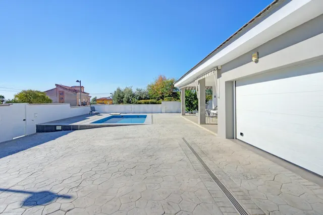 EXCLUSIVO CHALET INDEPENDIENTE DE UNA SOLA PLANTA EN EL VENTORRILLO – CÚLLAR VEGA — 5