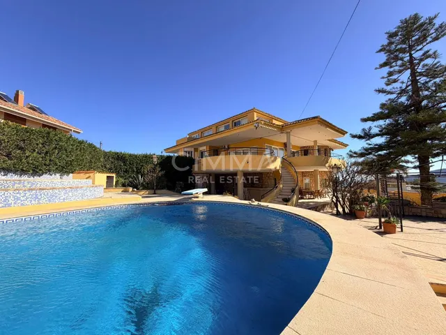 Exclusiva villa en la Nucía — 17