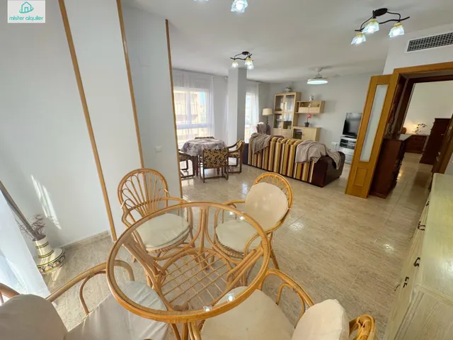 ALQUILER DE HABITACIÓN PARA ESTUDIANTE, IDEAL PARA UNIVERSITARIO DE MEDICINA Y CIENCIAS DE LA SALUD — 9