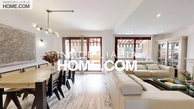Espectacular adosado de 332 m2 con 5 dormitorios y gran Apartamento!! — 25