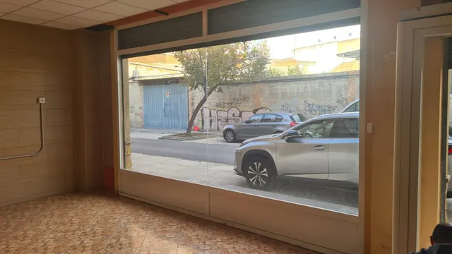 Local en Maracena listo para comenzar actividad — 4