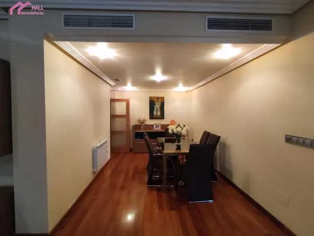 LUJOSO CHALET INDEPENDIENTE EN VENTA EN EL RAAL — 24