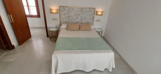 PRECIOSO HOTEL, TOTALMENTE REFORMADO EN ARCOS DE LA FRONTERA — 14