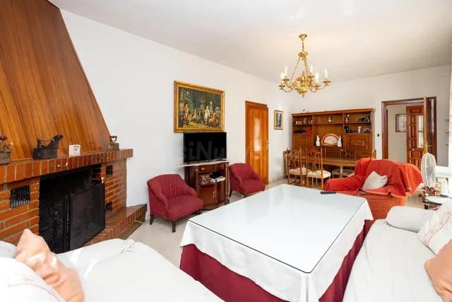 CHALET SEÑORIAL EN URB VISTA NEVADA ARMILLA, 4 DORM, 2 WC, T - foto 4
